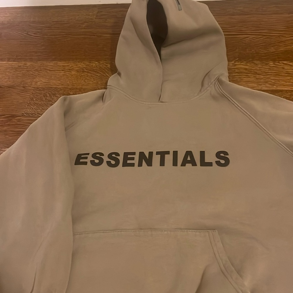 EESENTIALS FEAR OF GOD HOODIE MEDIUM